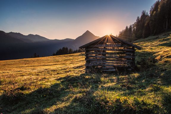 Sonnenaufgangswanderung Blick auf Üntschenspitze